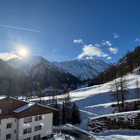 Sonnenhotel Soldanella Sonneck Самнаун Екстериор снимка