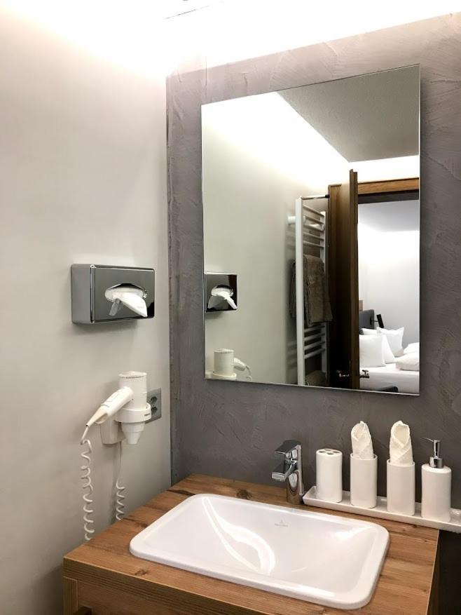 Sonnenhotel Soldanella Sonneck Самнаун Екстериор снимка