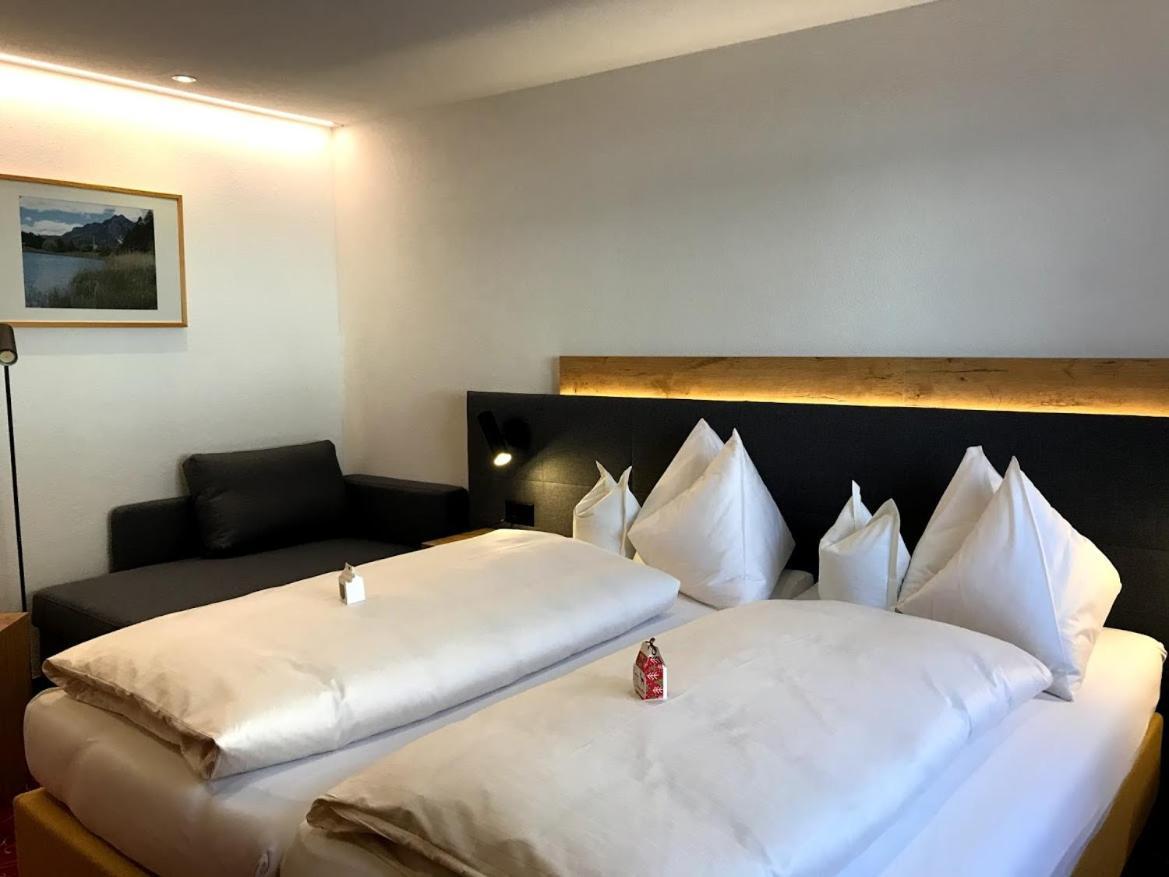 Sonnenhotel Soldanella Sonneck Самнаун Екстериор снимка