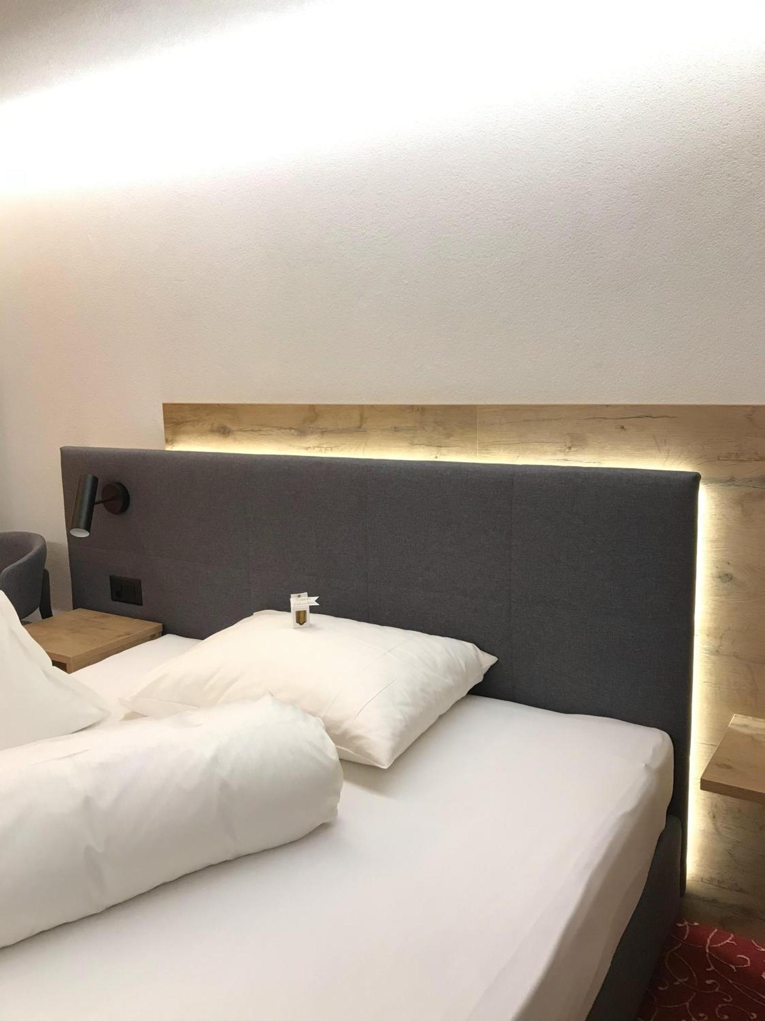 Sonnenhotel Soldanella Sonneck Самнаун Екстериор снимка
